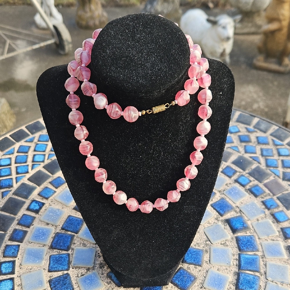 Vintage Pink Frosted Swirled Glass Necklace